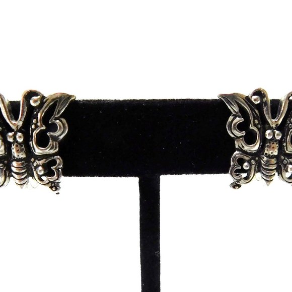 Silver Tone Butterfly Screw on Earrings Womens Fashion Jewelry - Picture 3 of 6